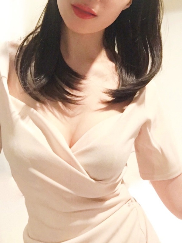 新人セラピスト『HINATA』さん