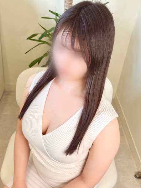 新人あまね（研修生）