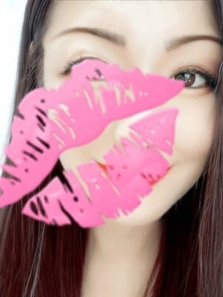 かれん【グラマー美】